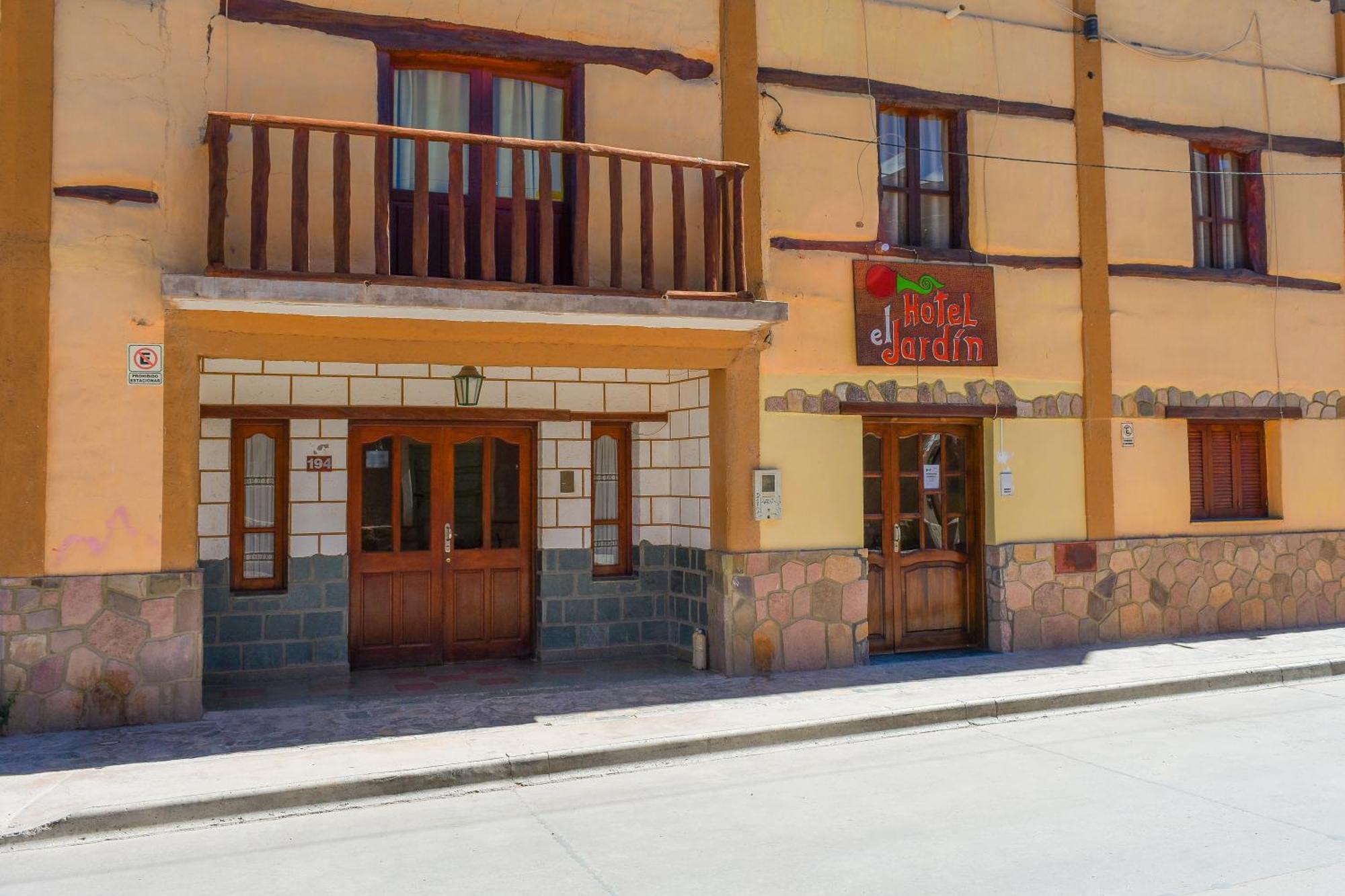 Hotel El Jardin Dante Tilcara Exterior photo